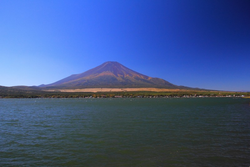 山中湖と富士山_002.jpg