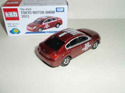 tokyomotorshow2013legacyb402.jpg