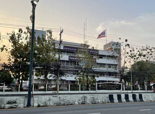 警察署 がくちゃんの・・・来ちゃったタイ王国 楽天ブログ