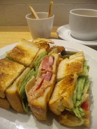 BLT
