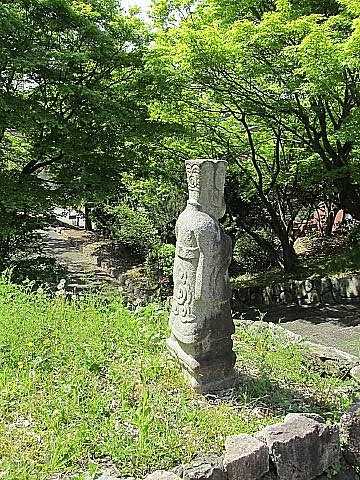 観照 諸物細見 －22 京都国立博物館 東の庭 李朝朝鮮時代の石造物 -1 石人いろいろ | 遊心六中記 - 楽天ブログ