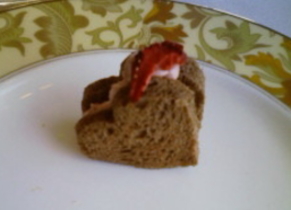 20120204シャングリ・ラAFT 4サンドイッチ（ハート）.jpg