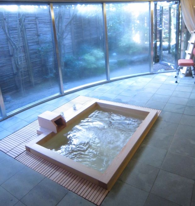 豪邸のお風呂にも安全軽量風呂ふた ほっこり にっこり 時にはへっこみ 私が風呂野 番です 楽天ブログ