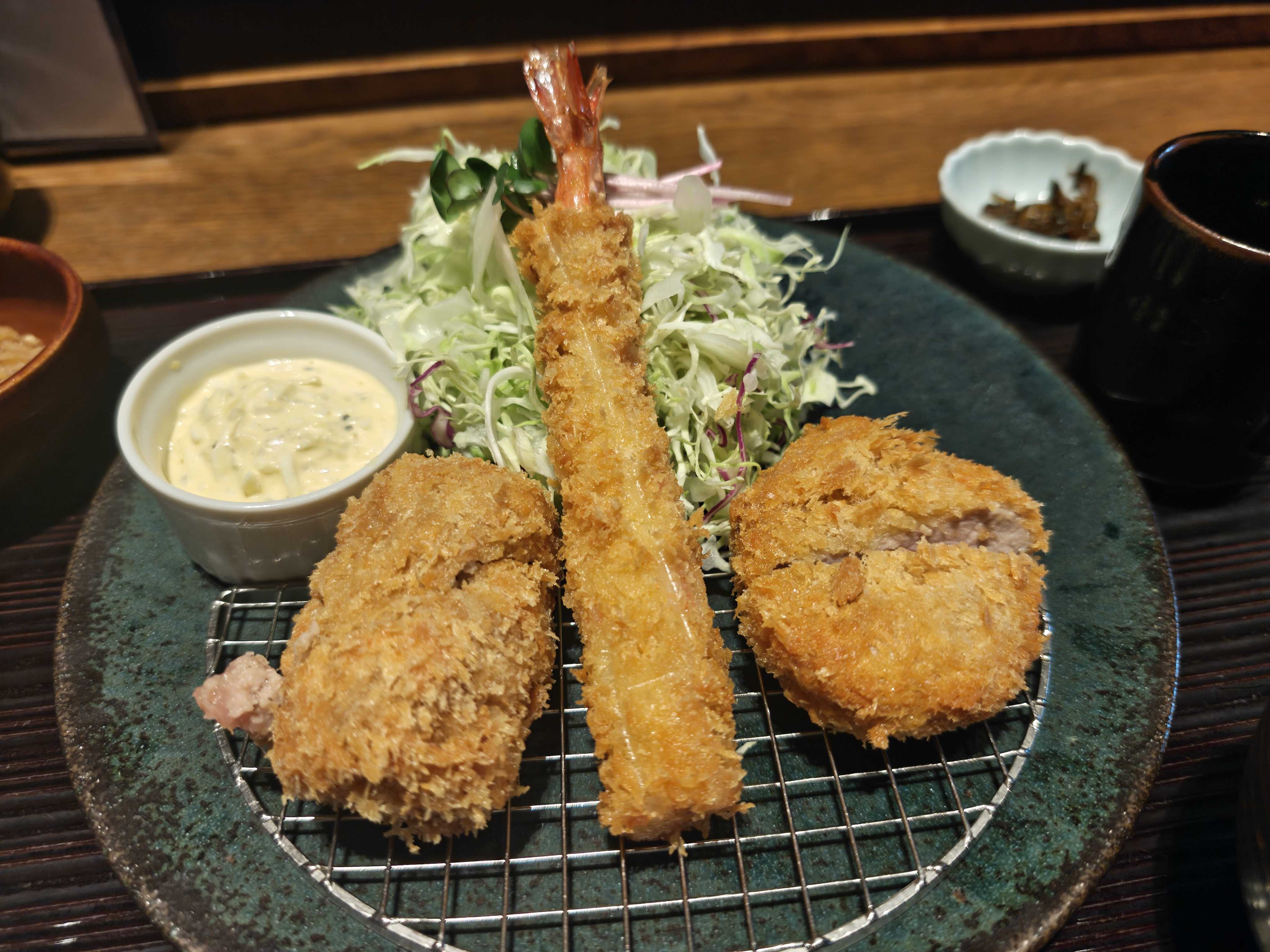 虎ノ門ヒルズ　ランチ　とんかつ ふみぜん　ミックスフライ膳