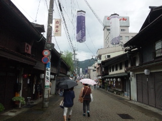 雨男でごめんねぇ