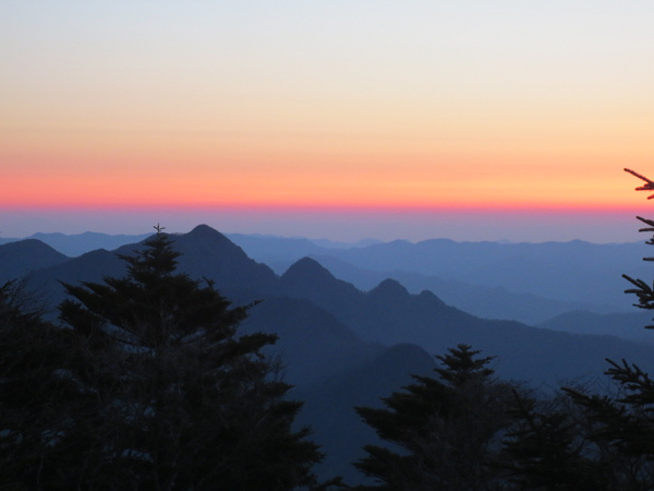 奈良の夜明け１