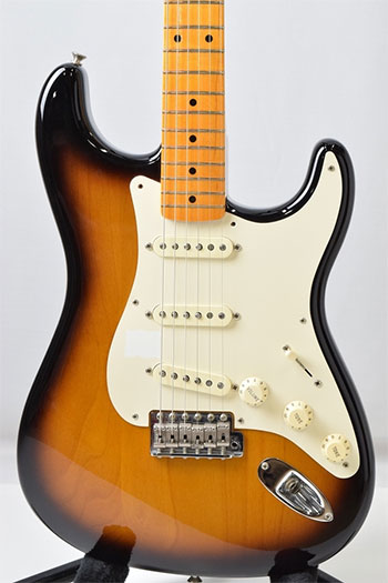 【中古】Fender USA Stratocaster 1957年モデル