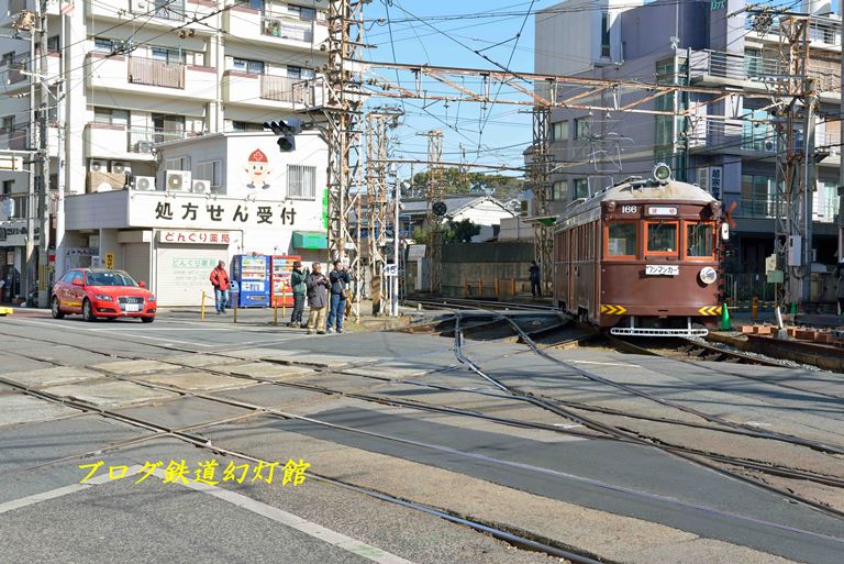 阪堺電車のダイヤモンドクロス三様 2