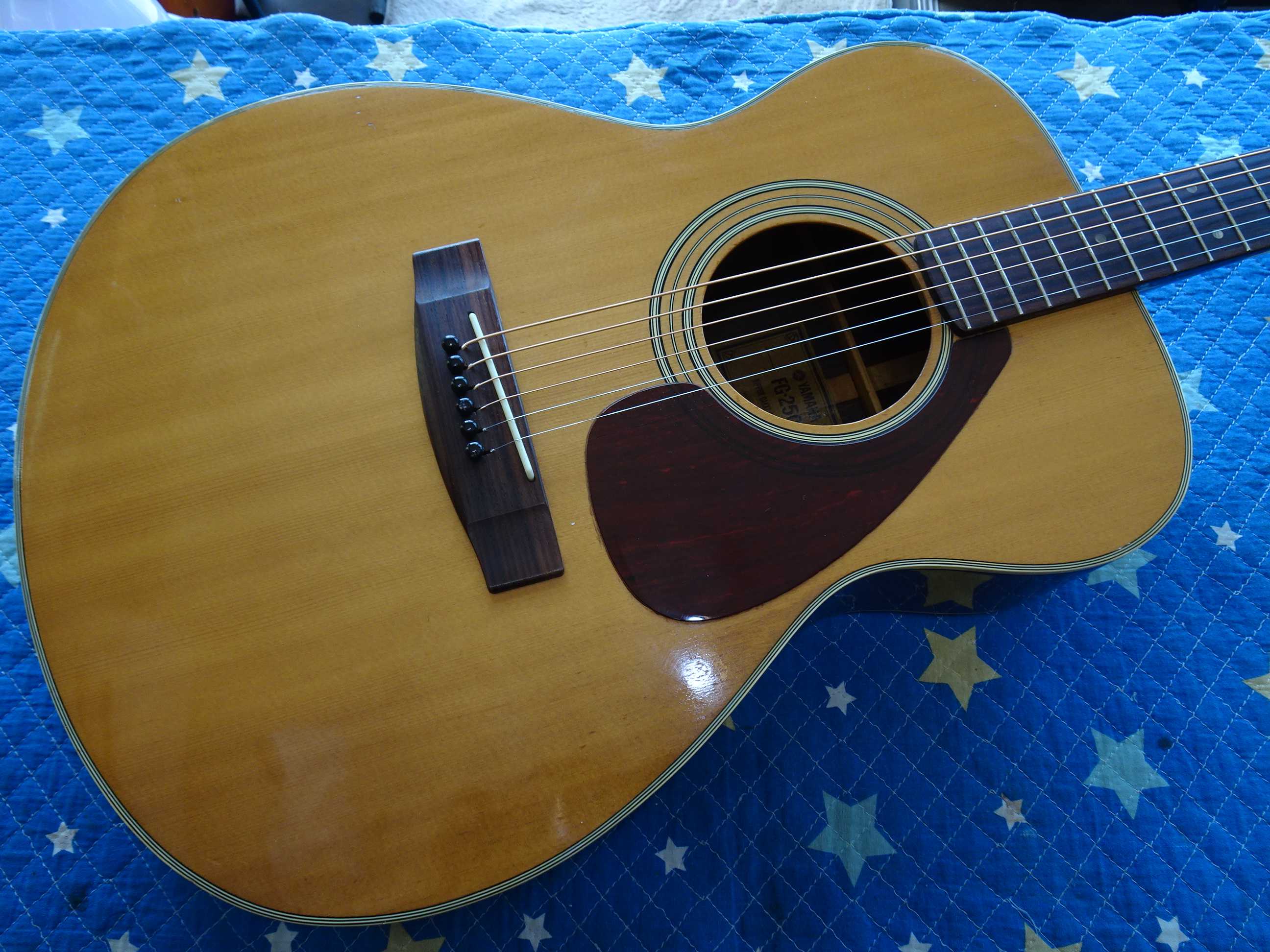 YAMAHA アコースティックギター FG-250-