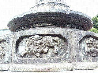 彫り獅子.jpg