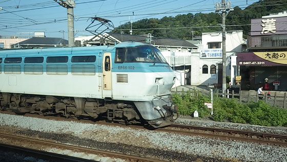 EF66-102-3.jpg
