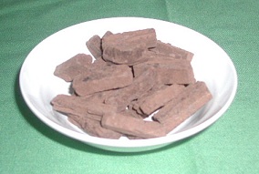 4生チョコ皿もり.jpg