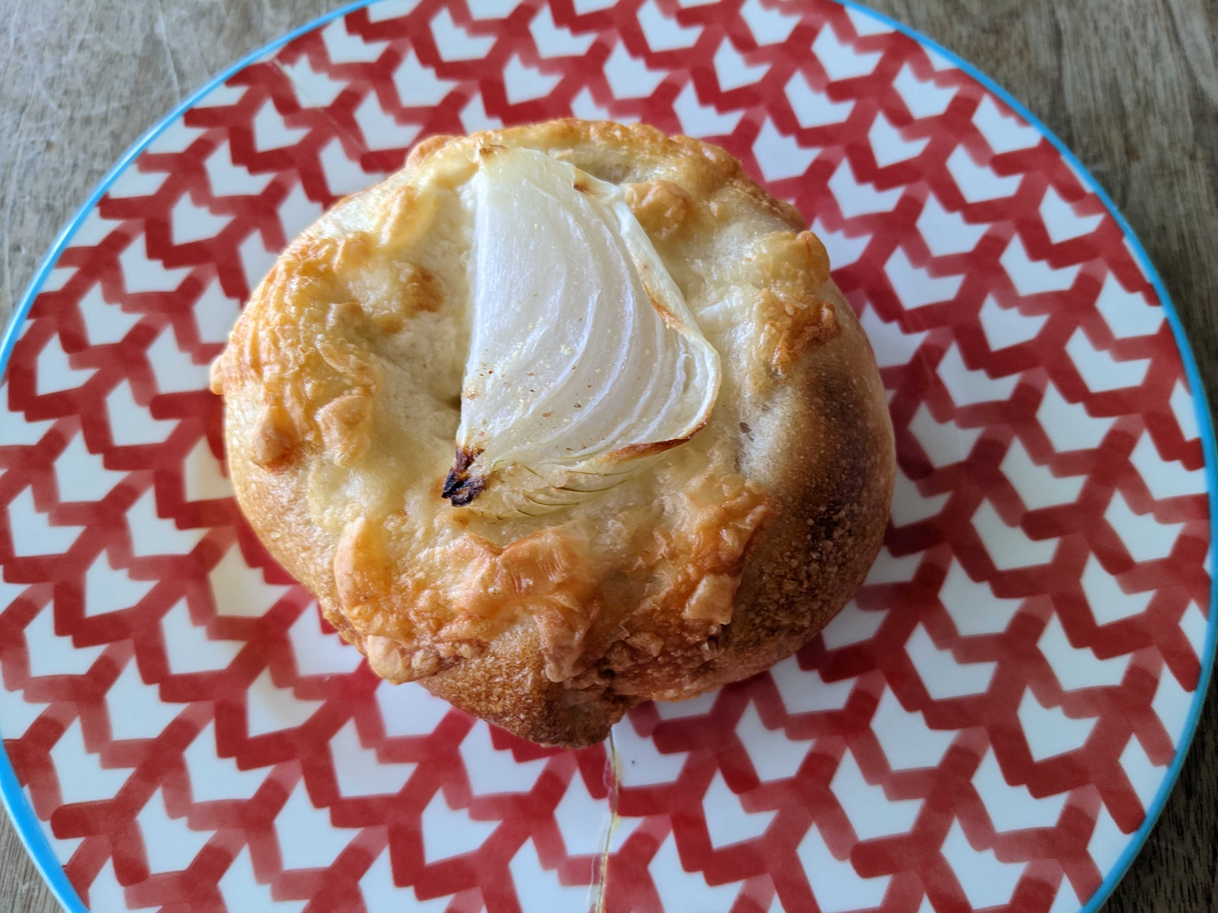 Snuggle(ちいぱんベーグル)の新たまチーズベーグル