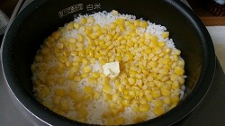 バターコーンの炊き込みご飯
