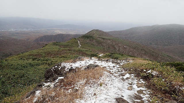 PA221532　10：57直下から振り返る.jpg