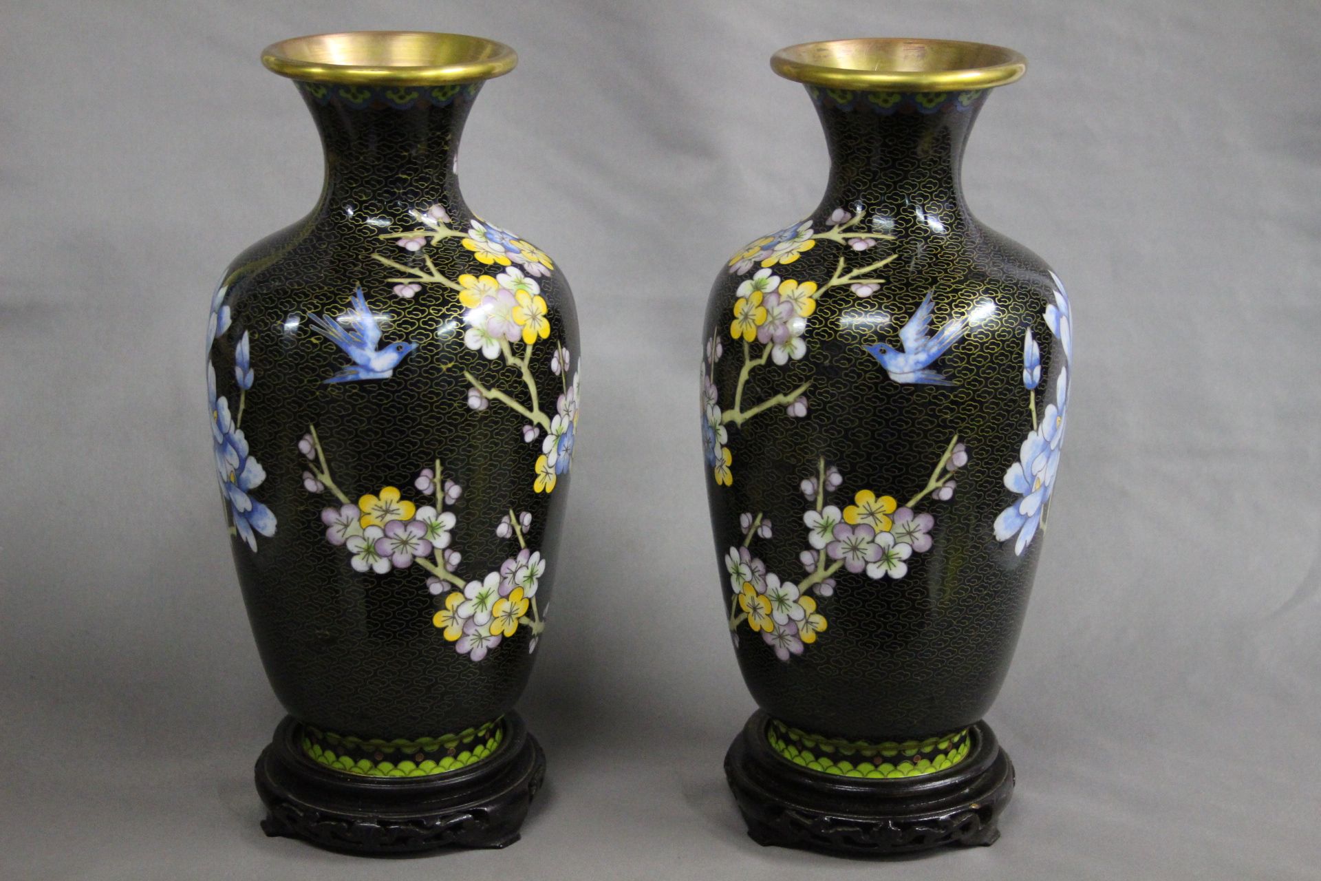 中国美術 古七宝 花鳥図 花瓶 花瓶 一対 壺 唐木台 七宝焼 古玩 花器 