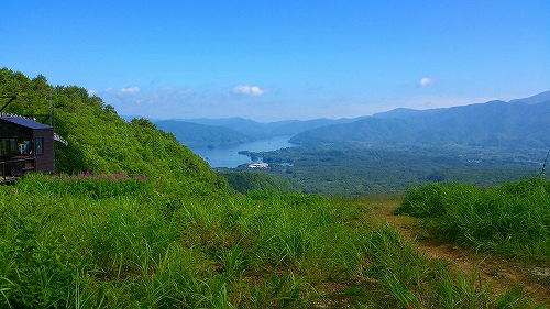 s-20140726磐梯山振り返って桧原湖.jpg