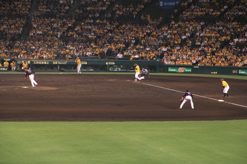 甲子園ナイター_005デッドボール.jpg