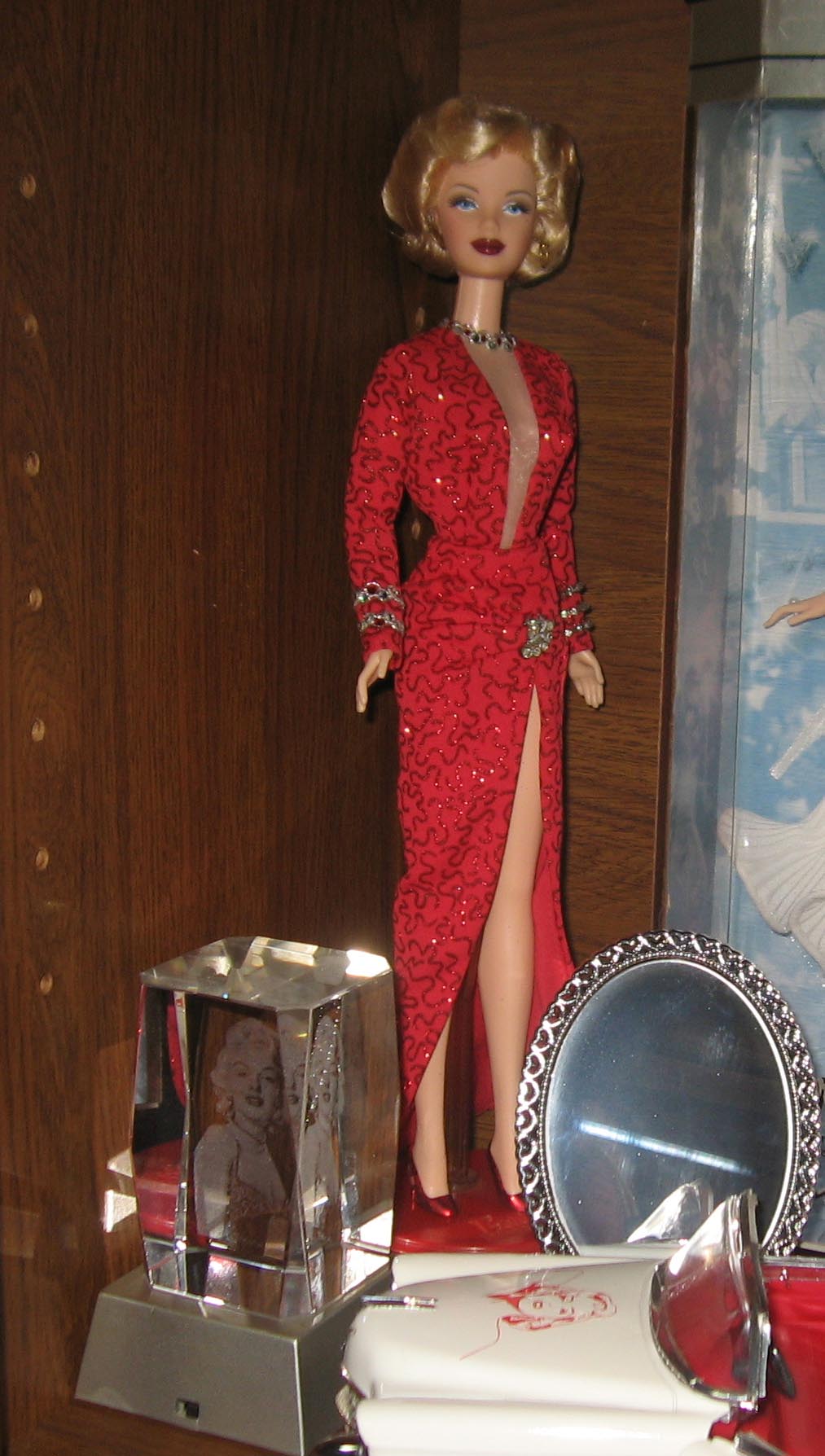 53%OFF!】 ワールド輸入アイテム専門店２００９年 Barbie マリリン