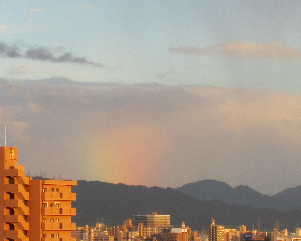 虹かな