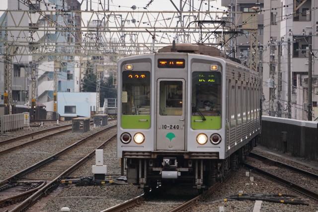 都営 新宿線 4種類の 車両5
