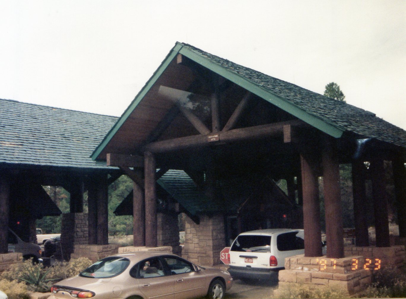 img320.jpg