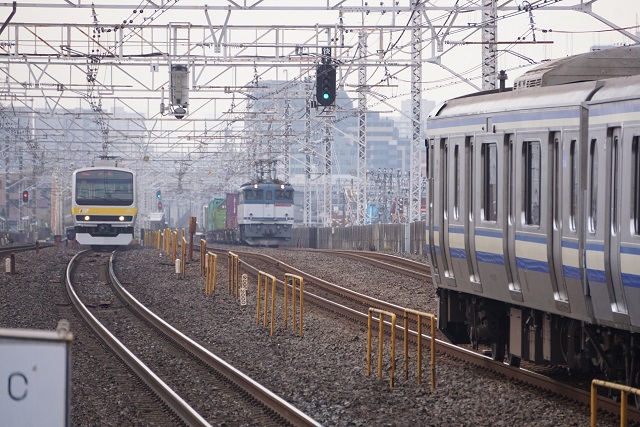 続. DE10牽引 佐倉チキ工臨&11.20千葉駅 新駅舎 開業記念マ－ク2