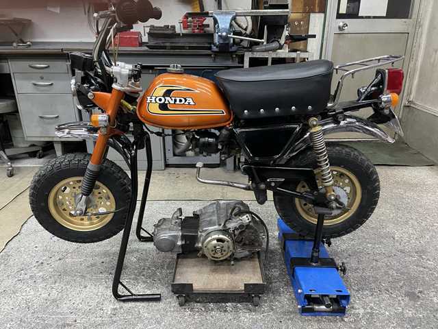 中華エンジン ロンシン125cc モンキー シャリー - バイク