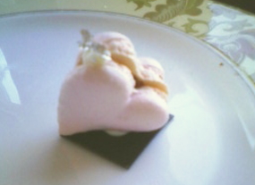 20120204シャングリ・ラAFT6 スイーツ（マカロン）.jpg