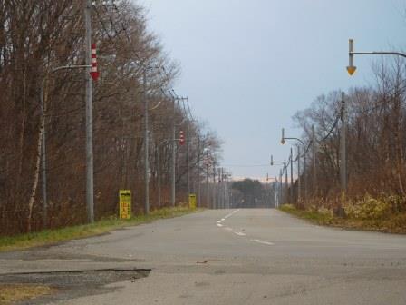 美々駅　駅前通り
