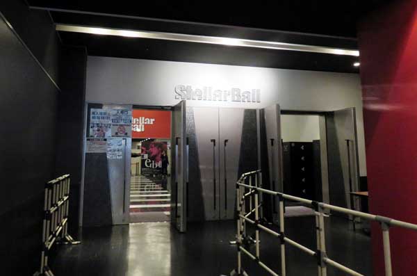 5 SHOWCASE品川 CD販売 (2).JPG