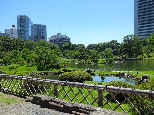 旧芝離宮恩賜庭園にて