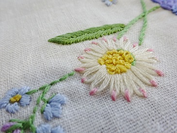 8.10刺繍f.JPG