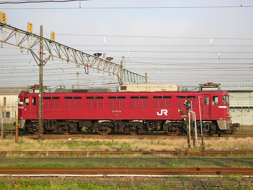 EF81  あけぼの牽引機