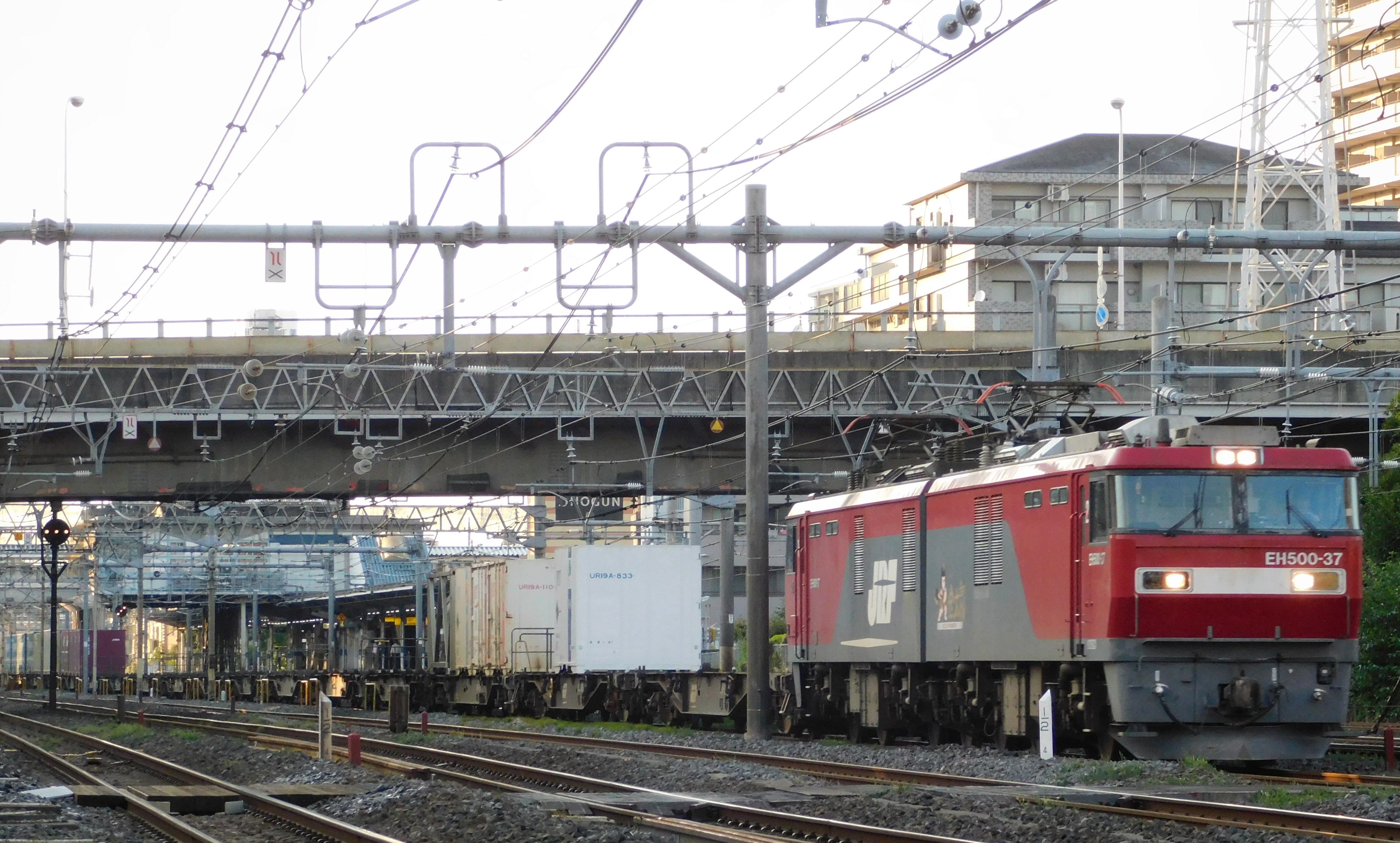 約18時間で札幌と東京を結ぶ3050レ貨物列車 Arakazu1554のブログ 楽天ブログ