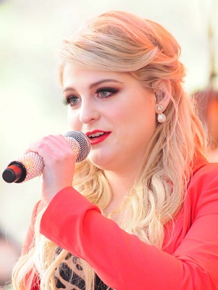 57043_meghan_trainor.jpg