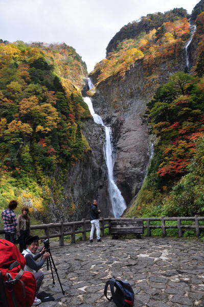 称名滝　紅葉