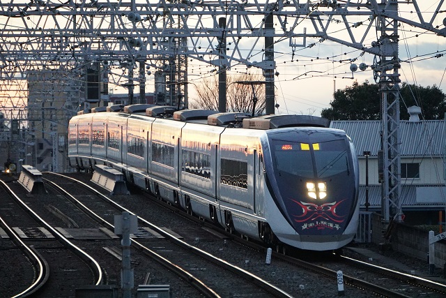 京成 シティライナー「成田山開運号2017」4