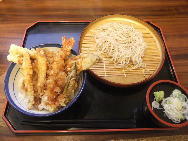 竹の塚６丁目・天丼てんやの早春小町１