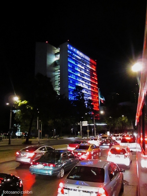 mexico iluminada para Francia