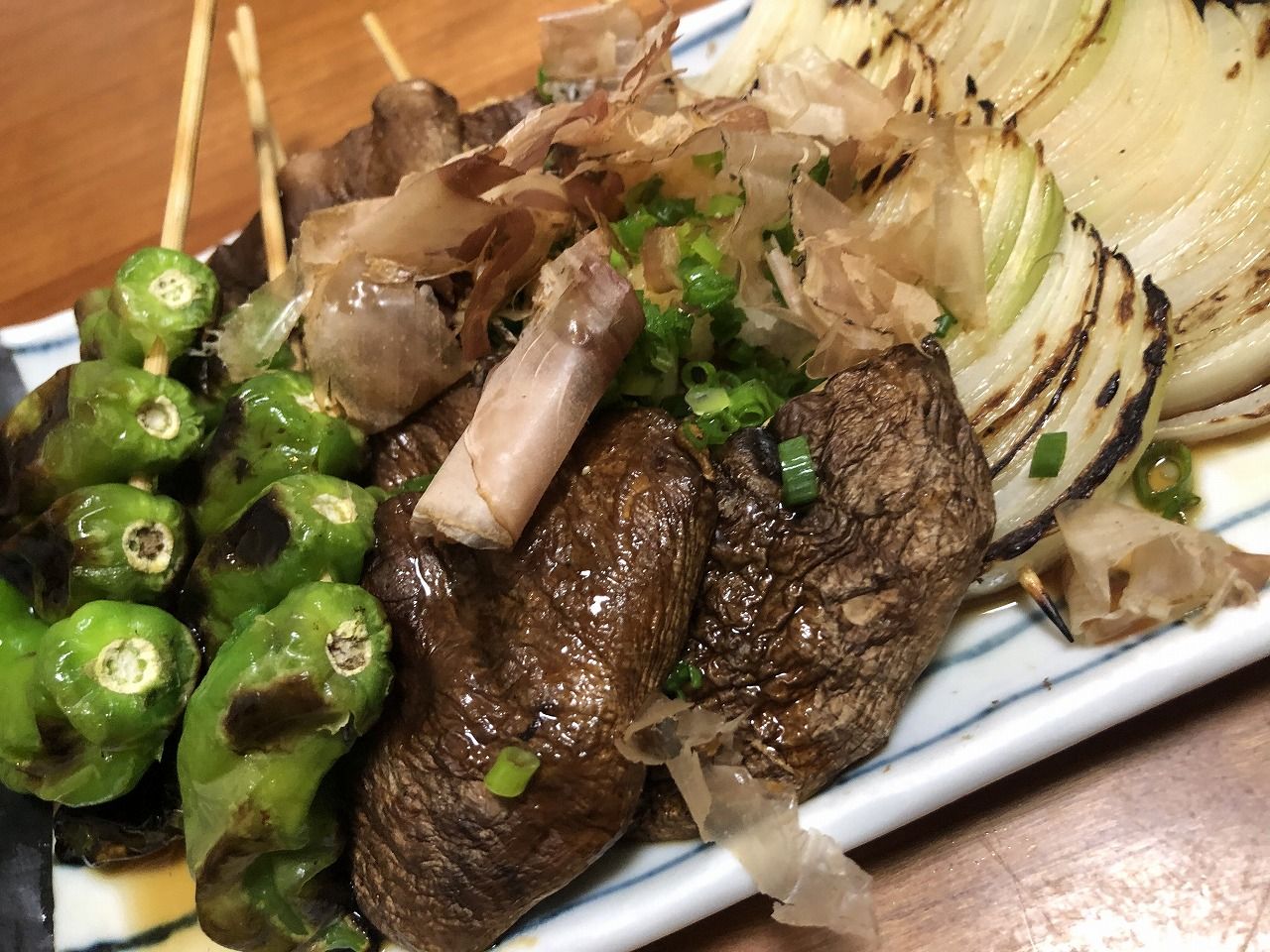 尾道で食べ歩きました 味もしゃしゃりもあらしまへん 楽天ブログ