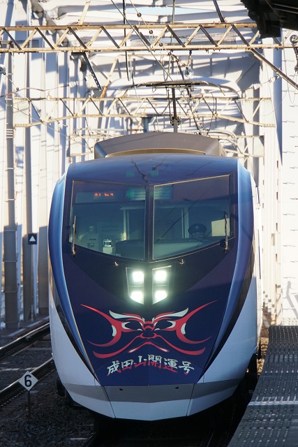 京成 スカイライナ－｢成田山開運号｣2