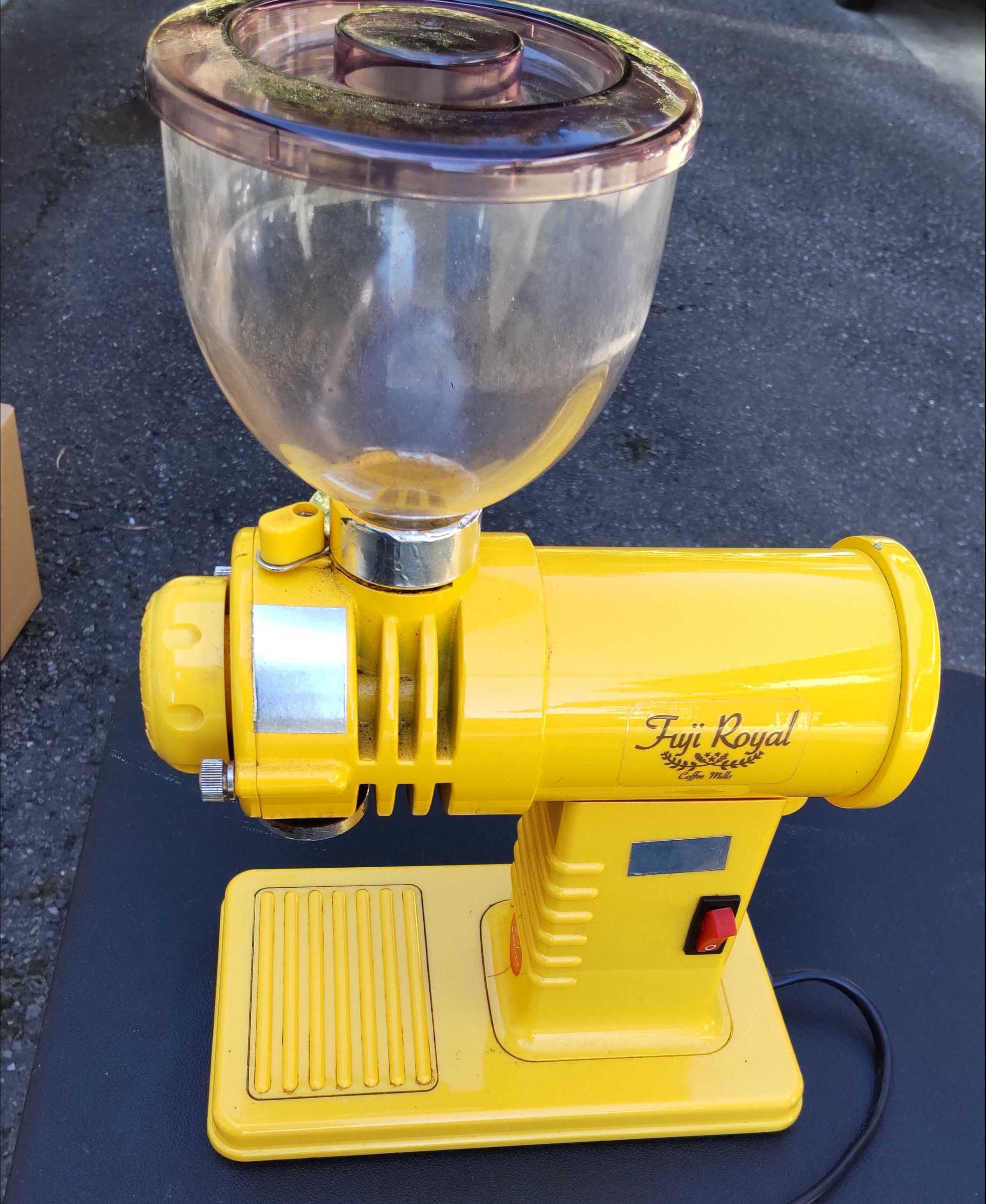 コーヒーミル　フジローヤル① コーヒーミル ++ フジローヤル コーヒーミル・焙煎機 株式会社