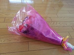 カプリコで手作り お祝いの花束 簡単に作る裏技も ワルモノひろい喰い 北海道おいしい探し 楽天ブログ