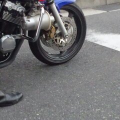 青バイのホイル