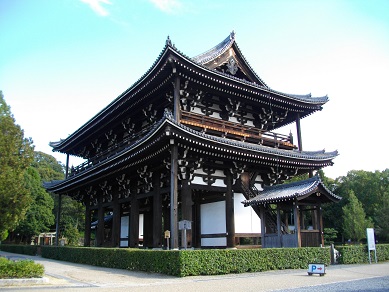 東福寺　三門