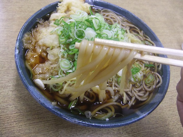 長命うどん本店＠中村公園のうそ中＋海老天３