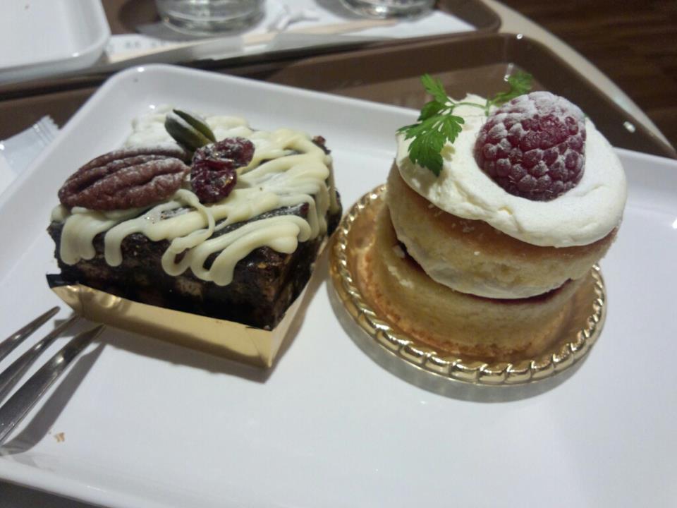 ケーキアップ.jpg