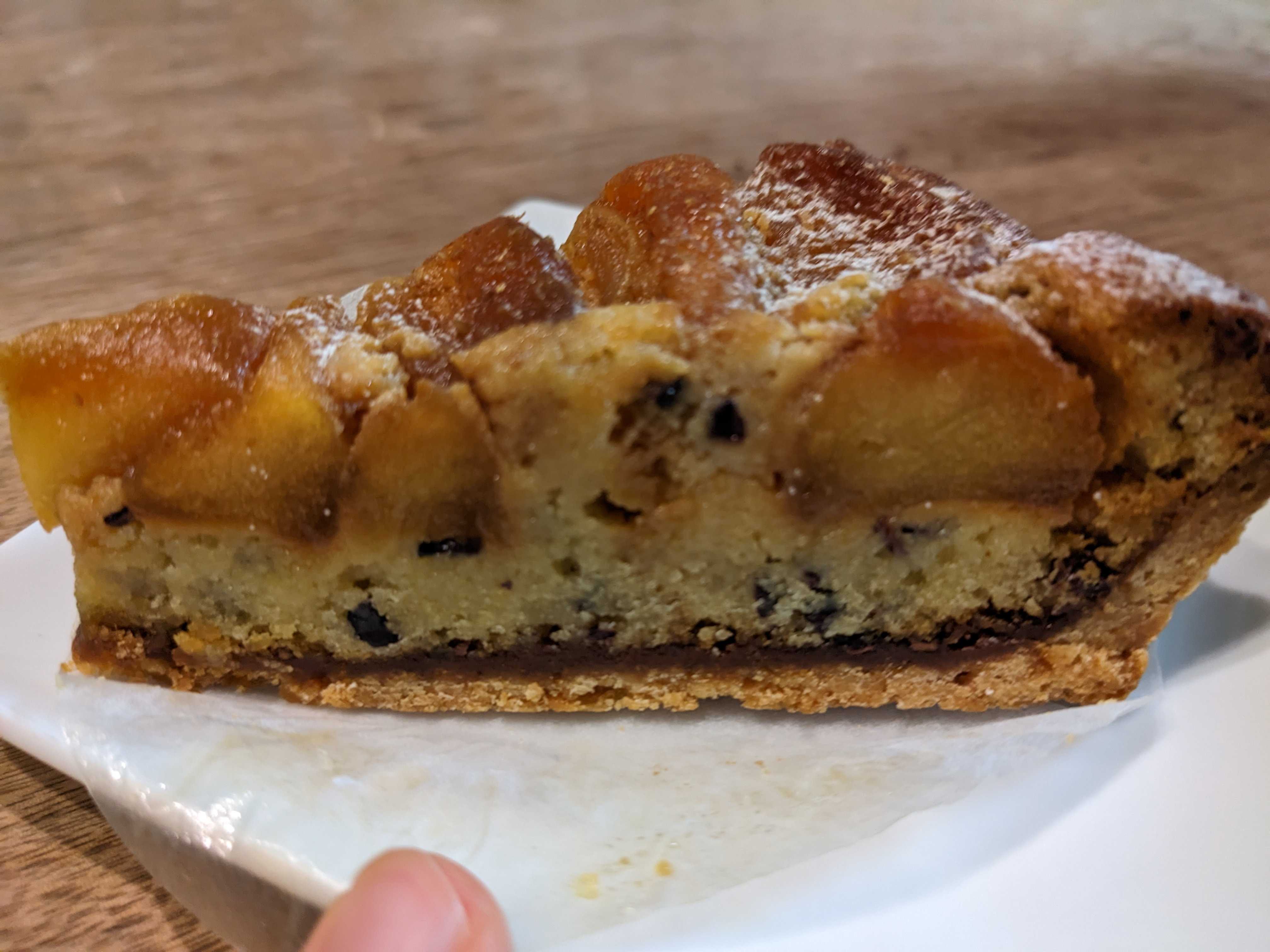 キャラメル林檎とカカオニブのタルト