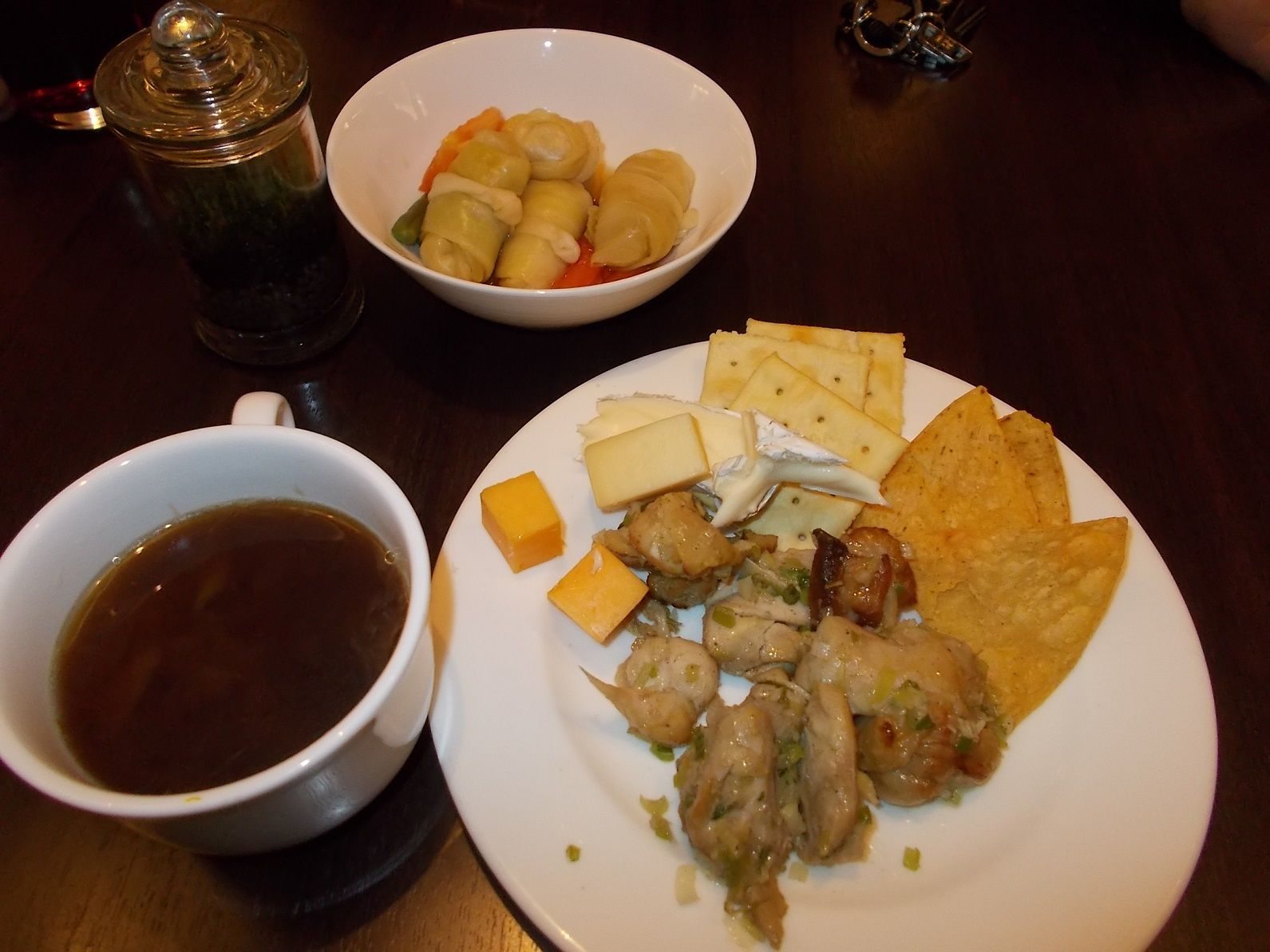 ヒルトン東京ベイ エグゼクティブラウンジ カクテルタイム19年11月4日 ラスベガス ロサンゼルスの旅 楽天ブログ